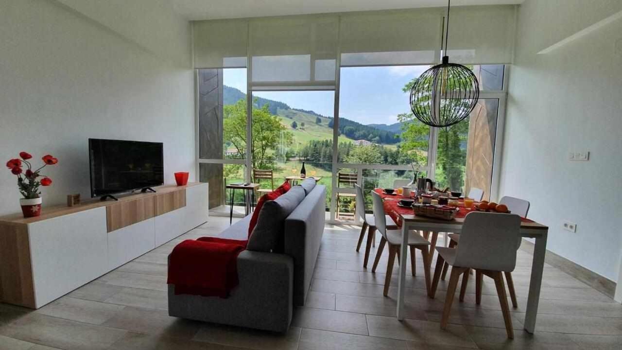 Bergaretxe Geltokia Apartamento Legazpia Exterior foto